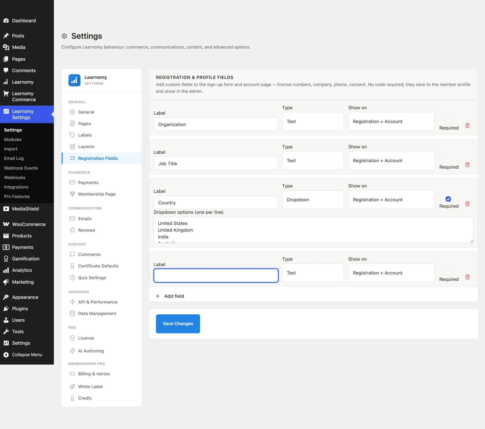 Adding a custom field row